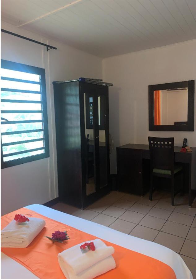 Hotel Oasis De Kiamu ลิฟู ภายนอก รูปภาพ